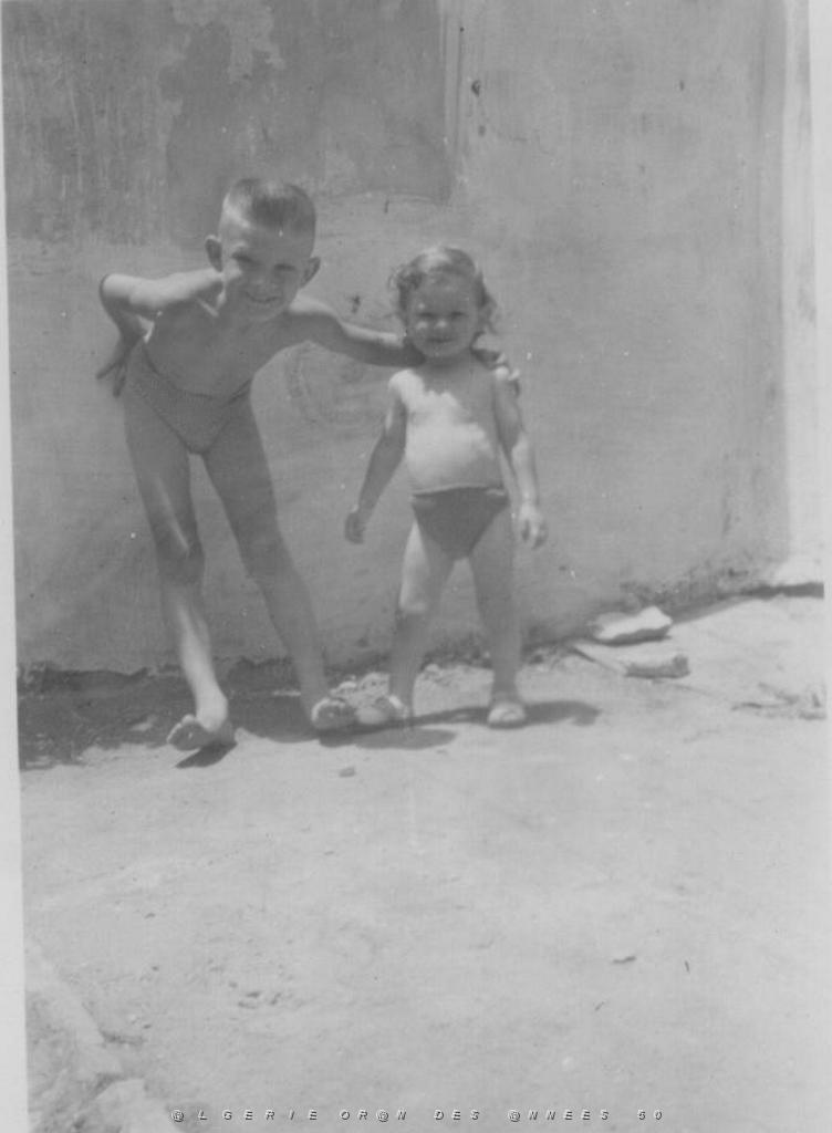 SOUVENIRS 07 A LA PLAGE 02.JPG